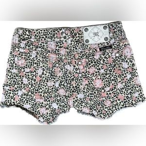 Miss Me | Leopard and Floral Shorts